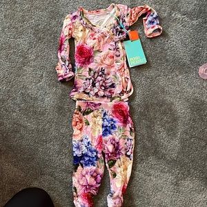 Posh peanut! New with tags. Never worn